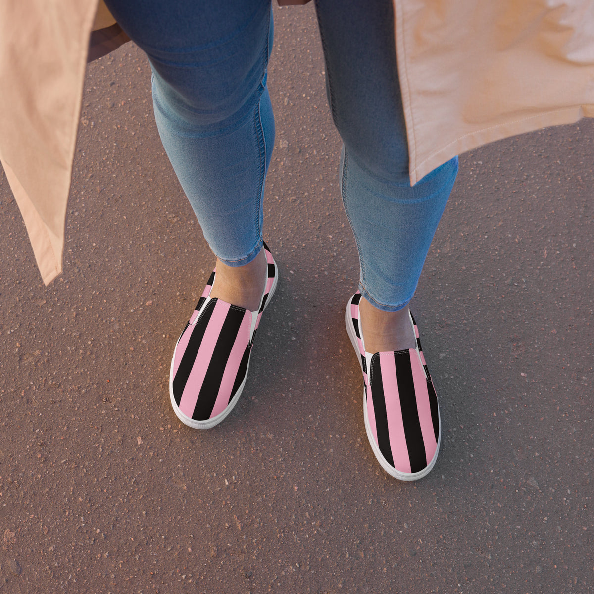 Candy Cane Mark Stripe Women’s Canvas Slip-On Flat Deck Shoe