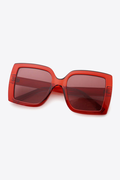 70's Von Hollywood Square Frame Sunglasses in Cherry