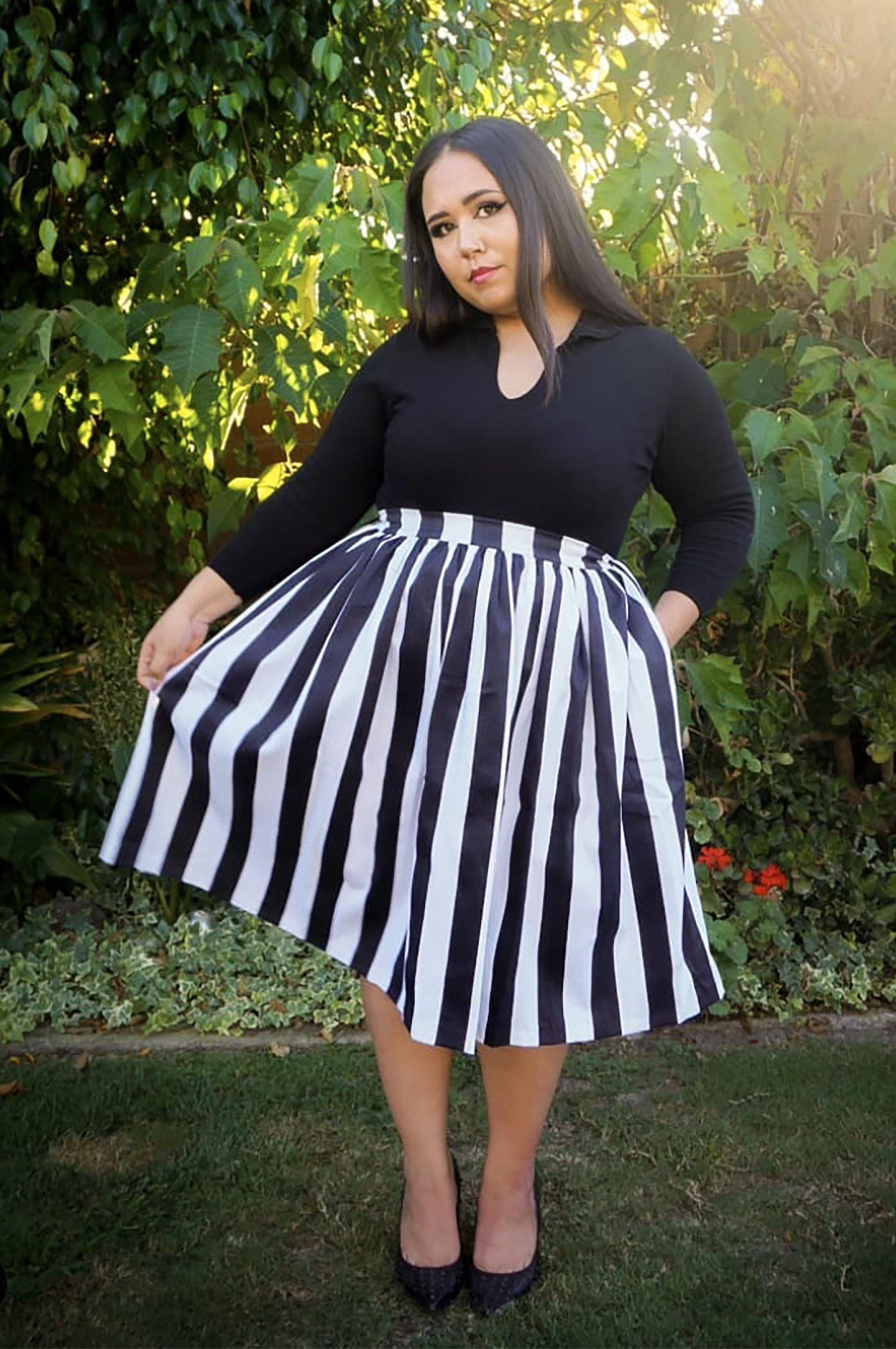 OYS - XS - Final Sale - Bella Vintage Gathered Swing Skirt in Black and  White Mark Stripe Cotton Sateen | Pinup Couture