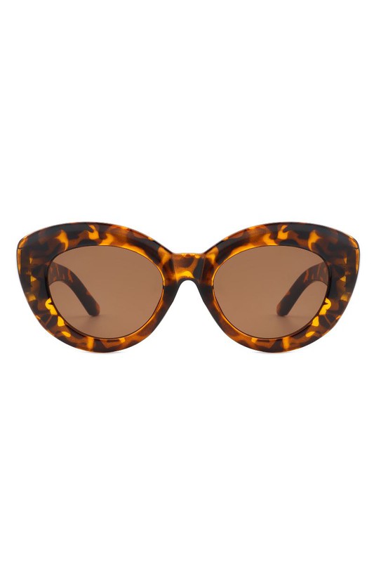Judy Large Frame Cat Eye 1960's Sunglasses | 6 Colors