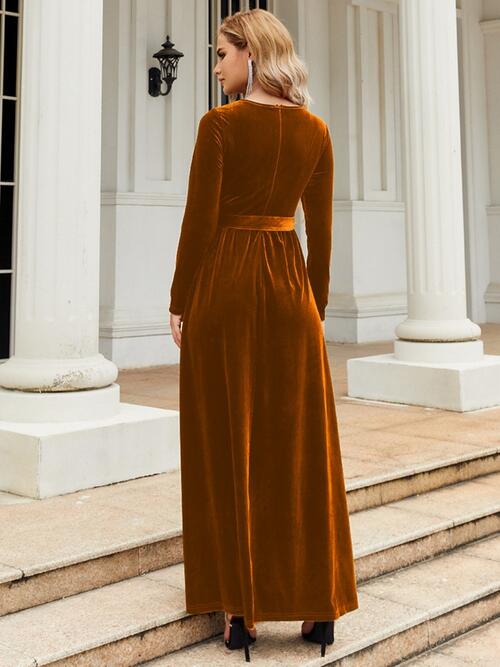 Luana First Lady Round Neck Long Sleeve Maxi Dress | 6 Colors pinupgirlclothing.com Luana First Lady Round Neck Long Sleeve Maxi Dress | 6 Colors pinupgirlclothing.com