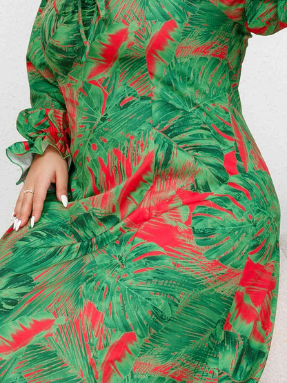 Jungle Wild 60's Plus Size Ruffled Flounce Sleeve Dress in Mid Green