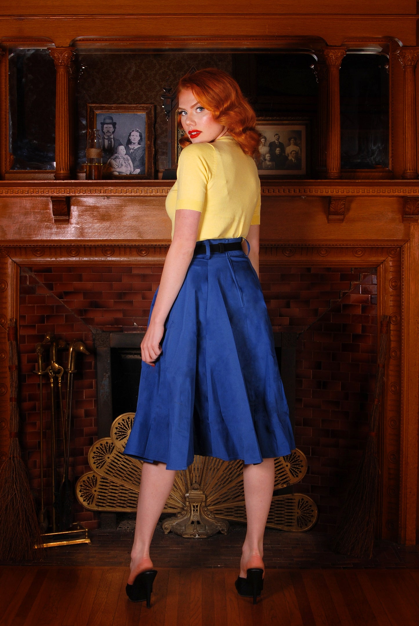 Final Sale - Doris Vintage Swing Skirt with Pockets in Blue | Pinup Couture