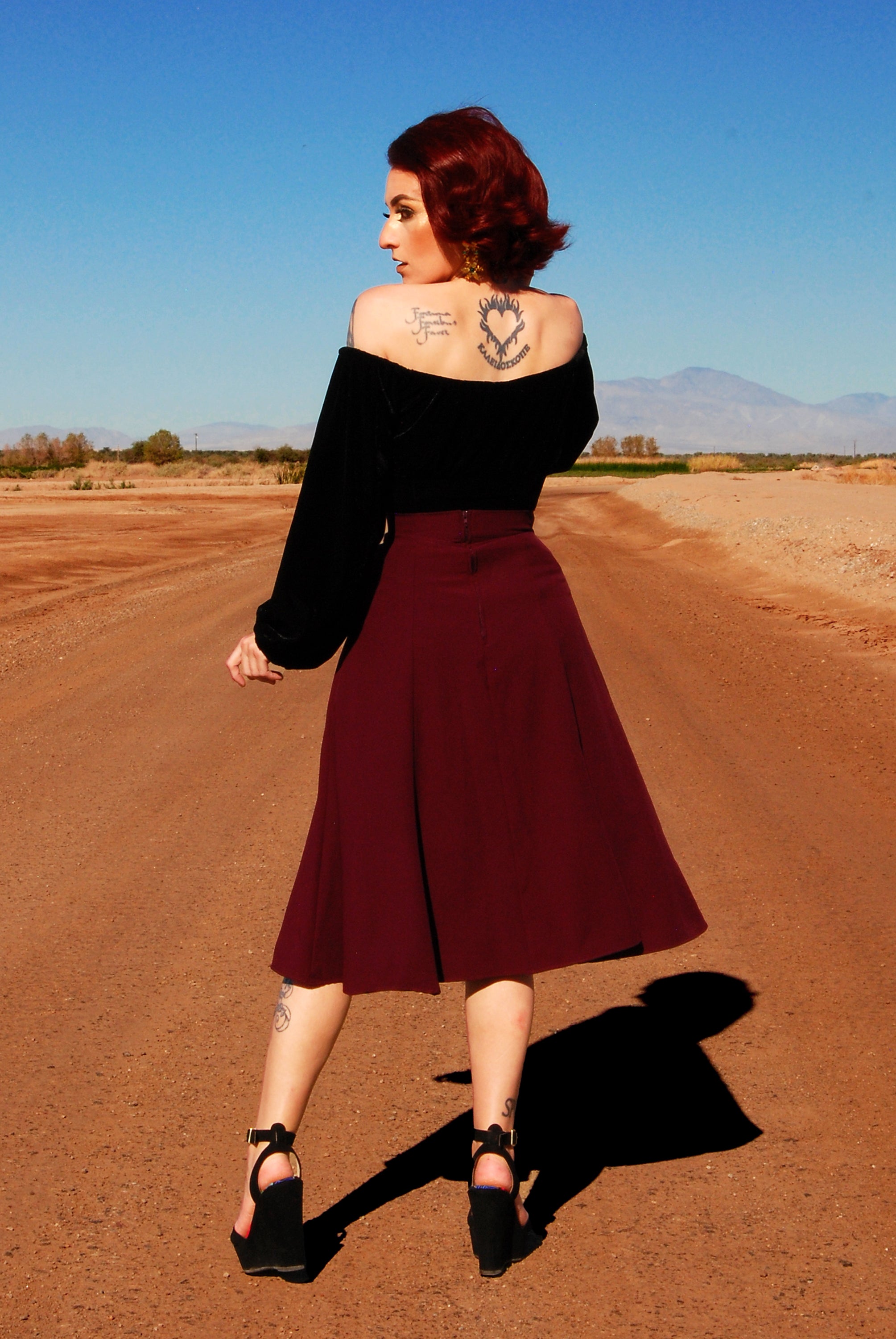 Viva 40s Tulip Skirt in Eggplant Crepe