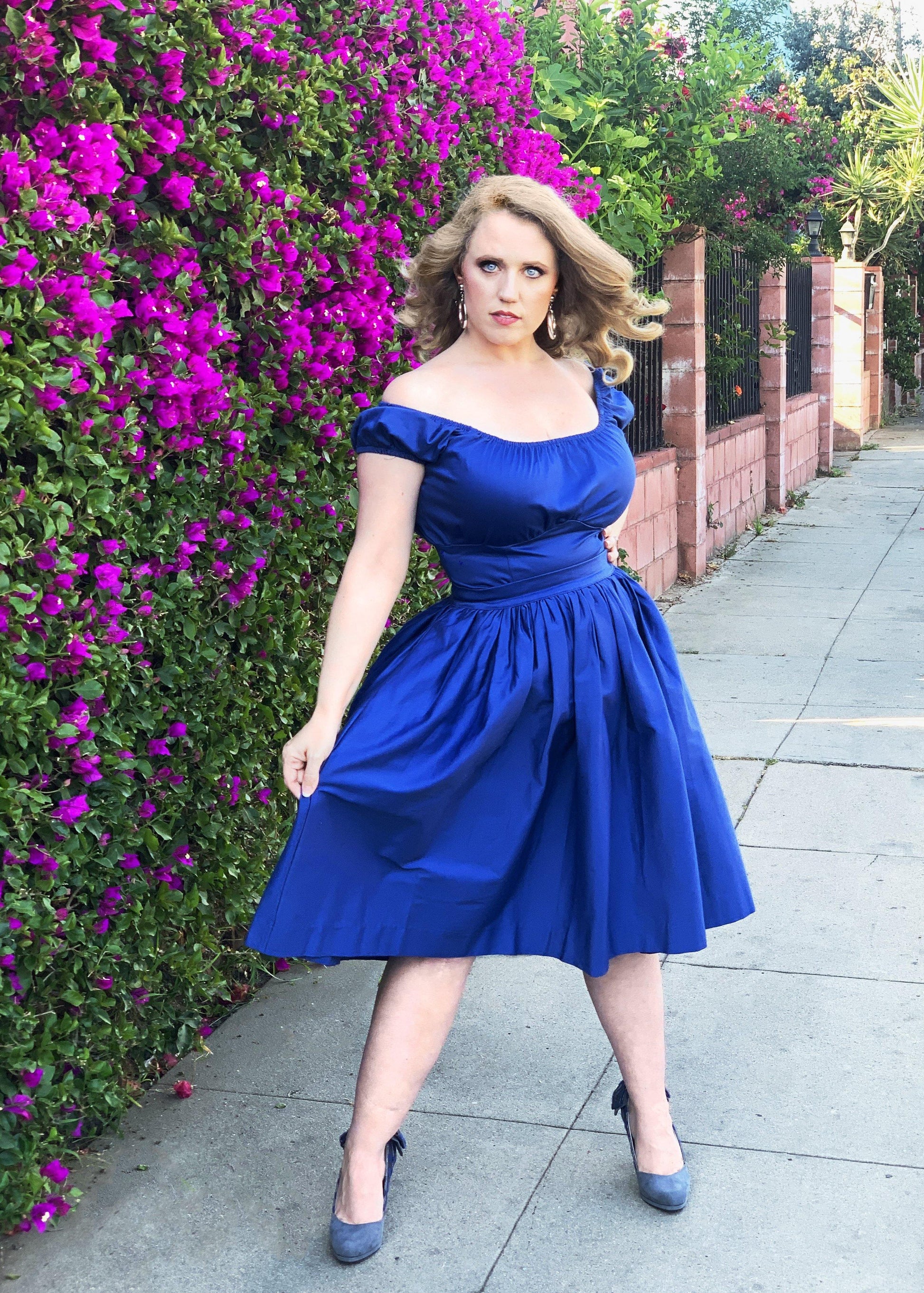 Bella Vintage Gathered Swing Skirt with Pockets in Solid Royal Blue Sateen | Pinup Couture - pinupgirlclothing.com