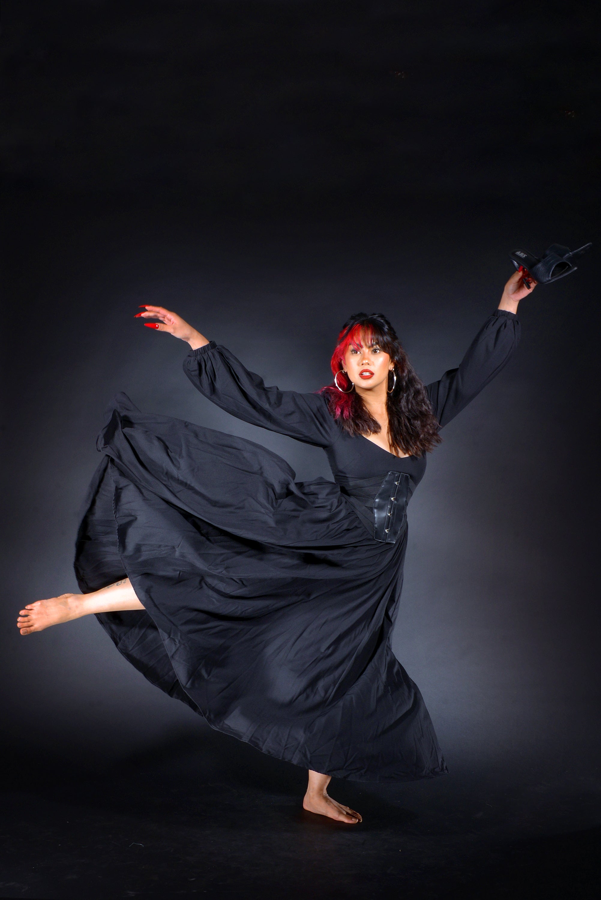 Lucrezia Renaissance Maxi Gown in Solid Black