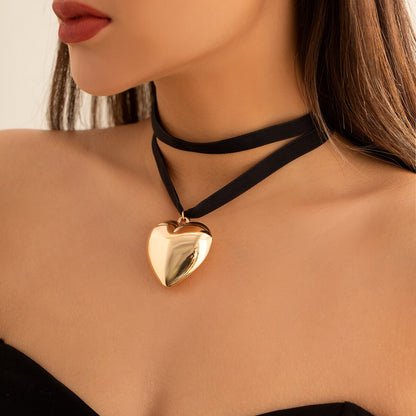 Oversized Love Heart Pendant Choker Necklace Goth Black Velvet