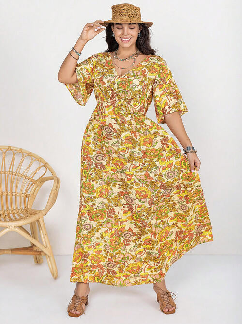 Janis Floral V-Neck Short Sleeve Slit Plus Size Dress | 2 Colors | Poundton