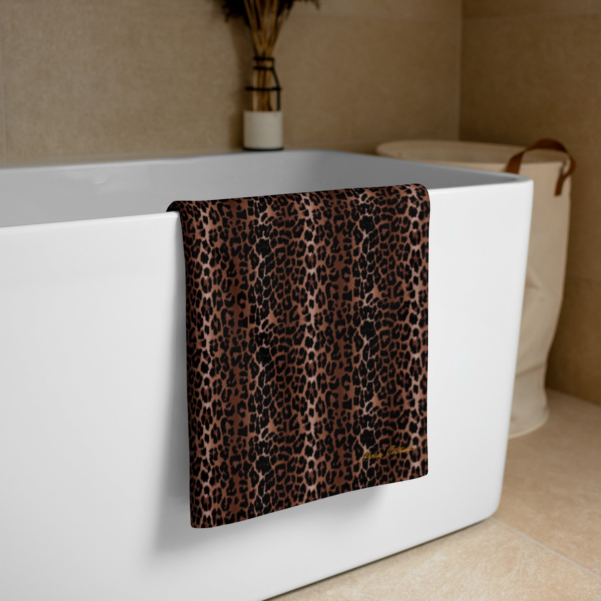 Arden OG Leopard Beach & Bath Towel