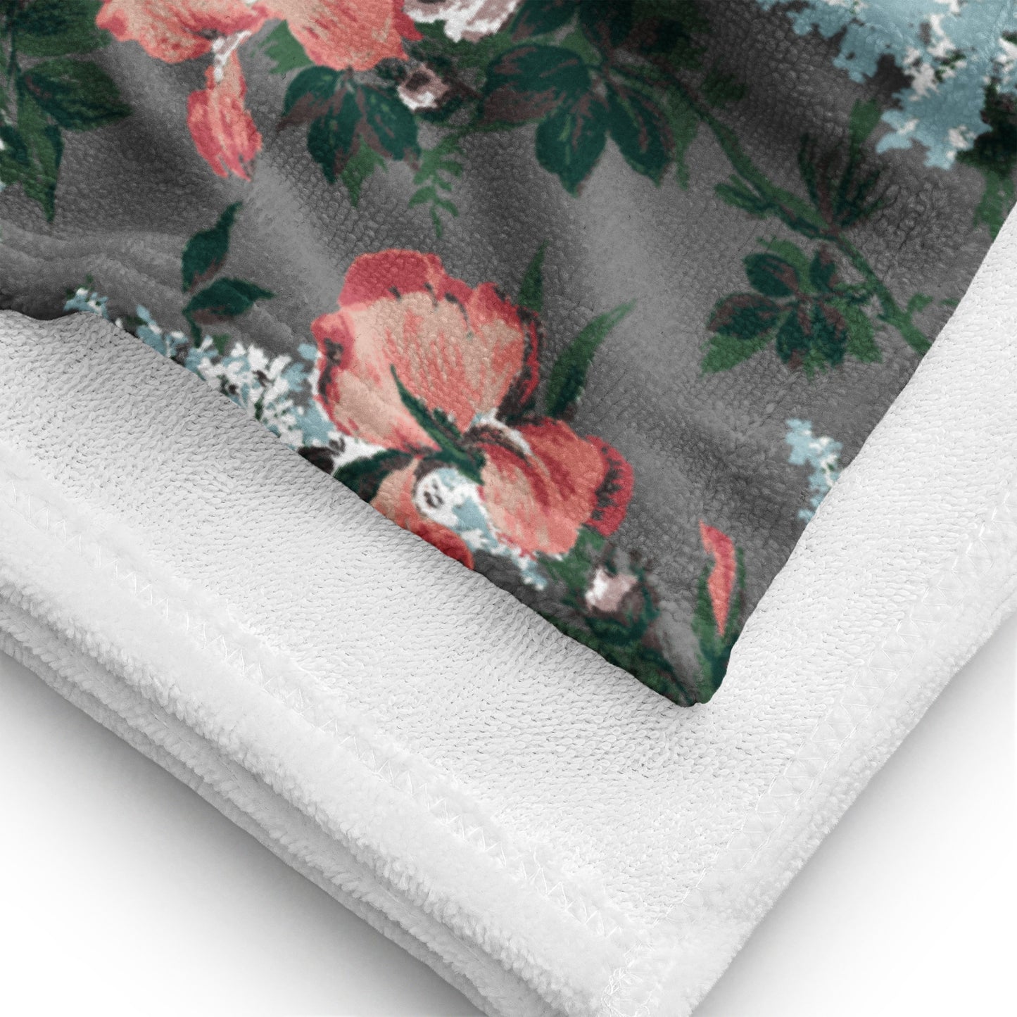 Arden J'adore Bella Roses Beach & Bath Towel | Pinup Couture Home