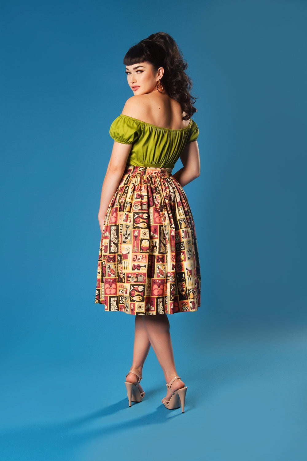 Pinup Couture Peasant Top in Olive Cotton Sateen