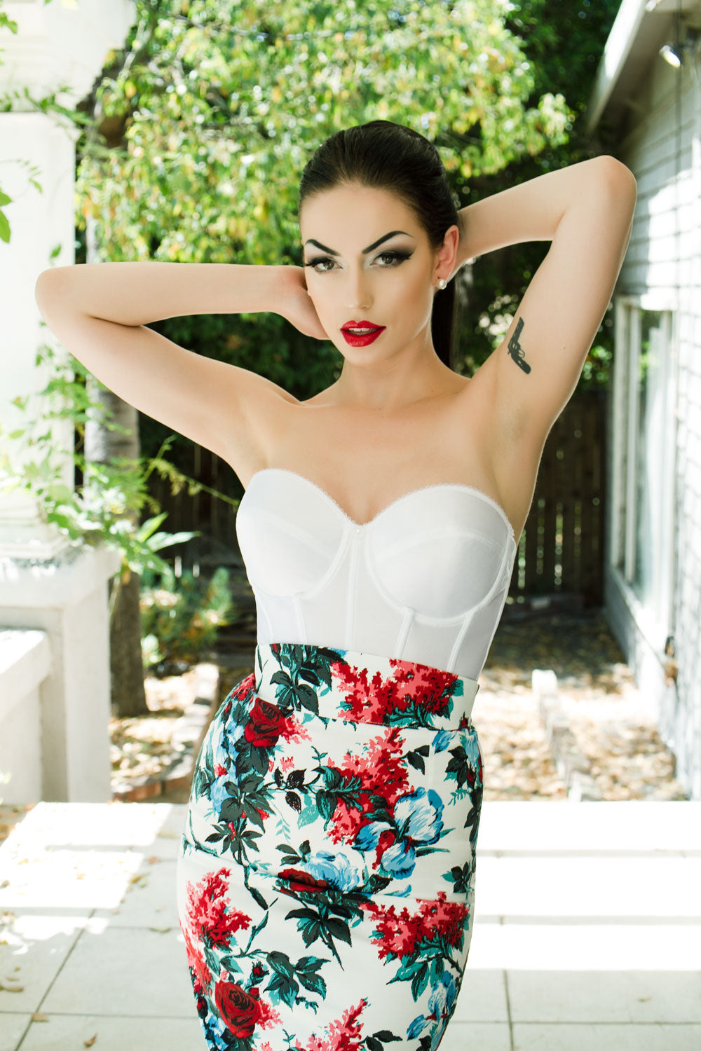 Vintage Silhouette Backless Satin Longline Bra in White