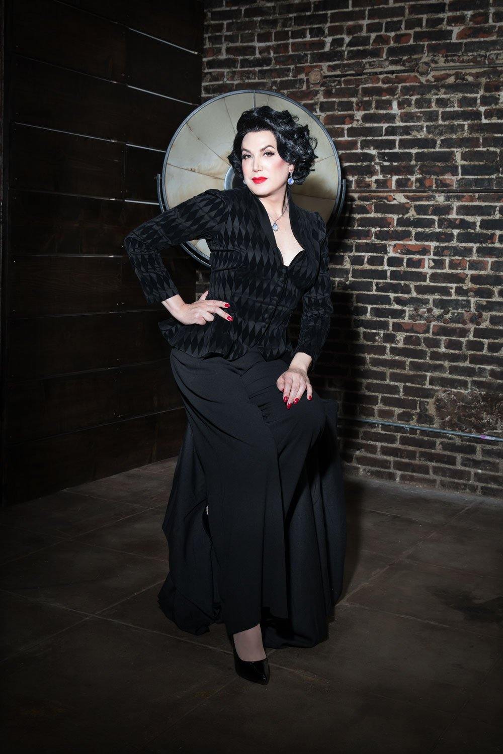 Laura Byrnes California Morgana Jacket in Black Flocked Harlequin